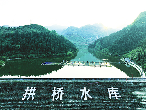 拱橋水庫(kù)工程化循環(huán)流水養(yǎng)殖基地